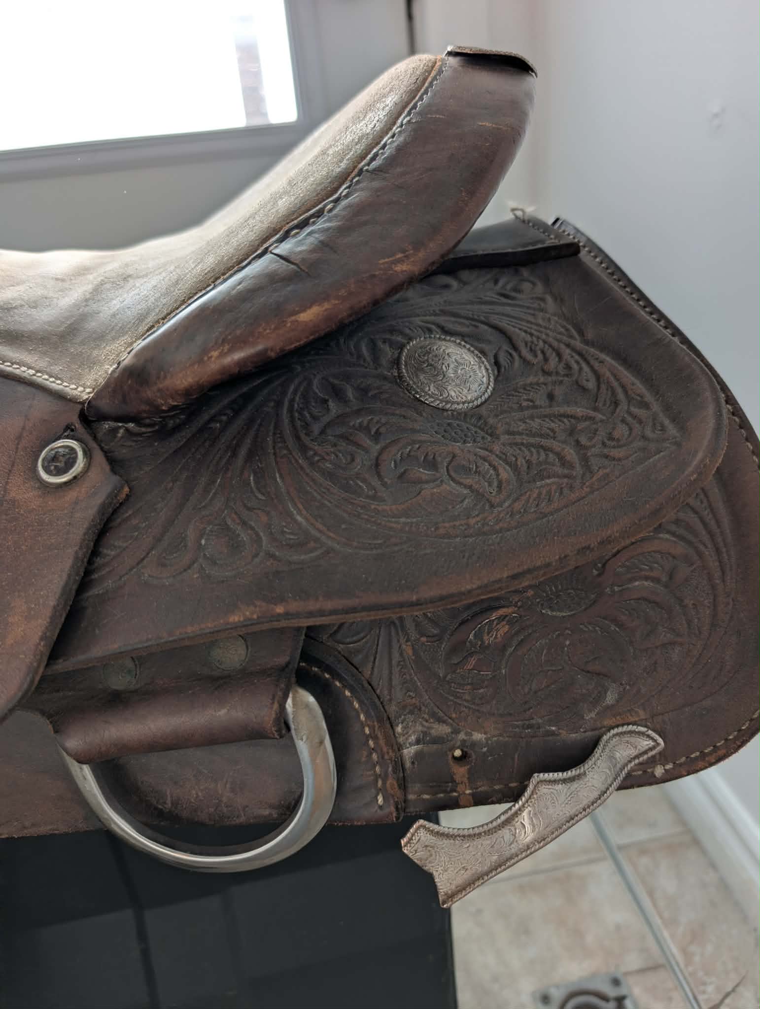 Selle western (3) - 6 1/2 pouces d'arçon