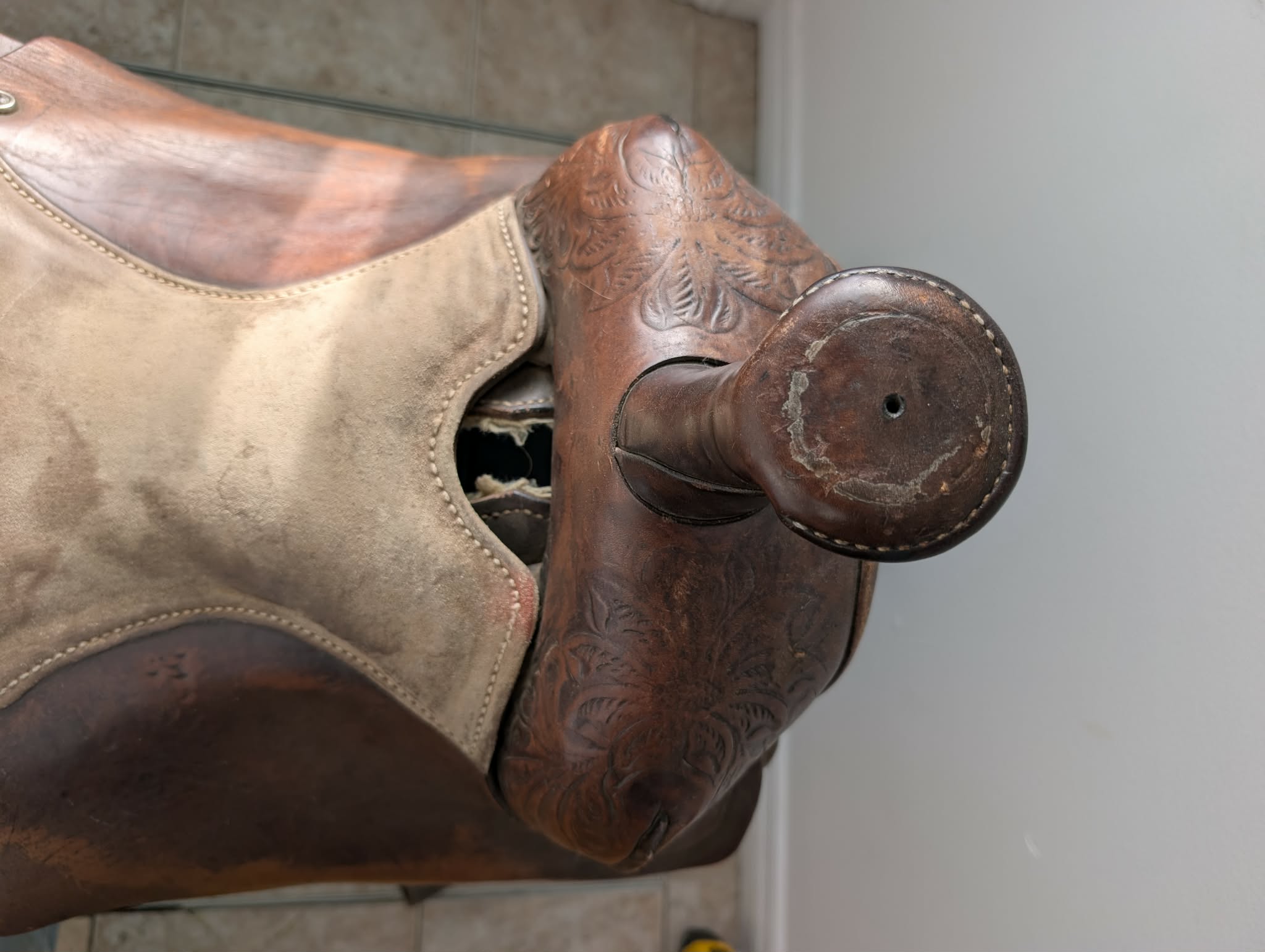 Selle western (3) - 6 1/2 pouces d'arçon