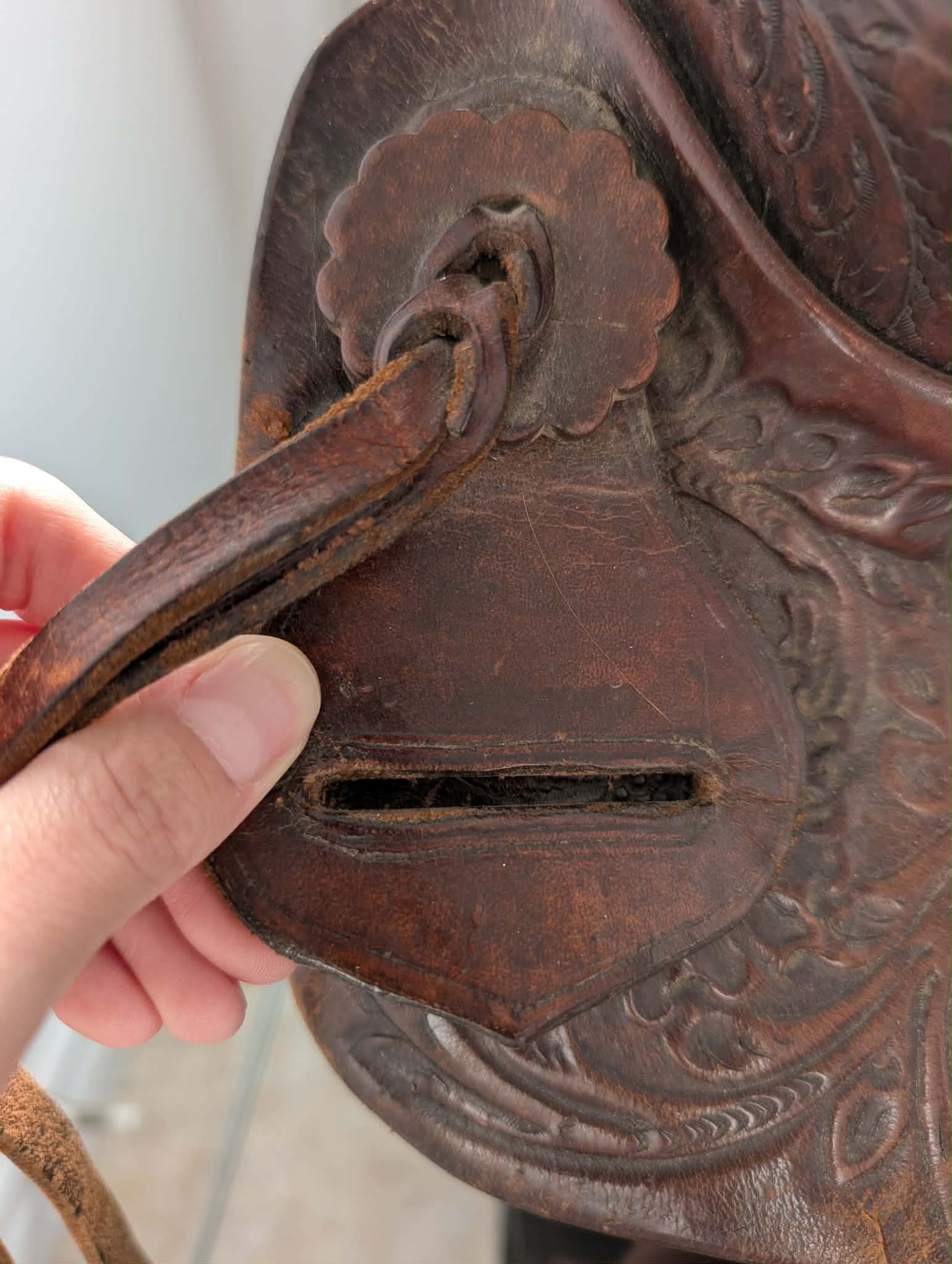 Selle western (1) - 7 pouces d'arçon