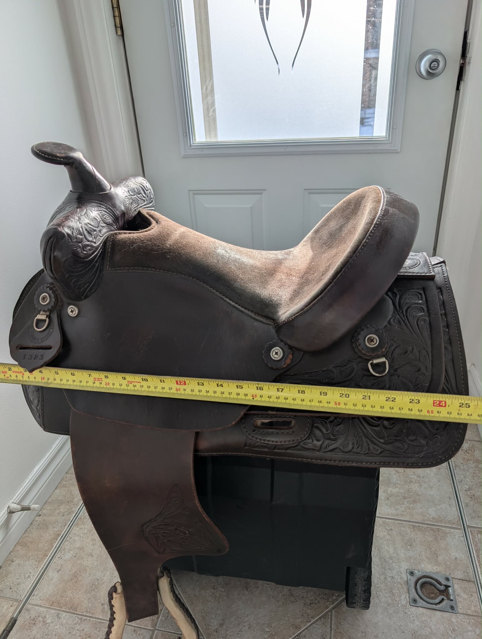 Selle western (2) - 6 1/2 pouces d'arçon